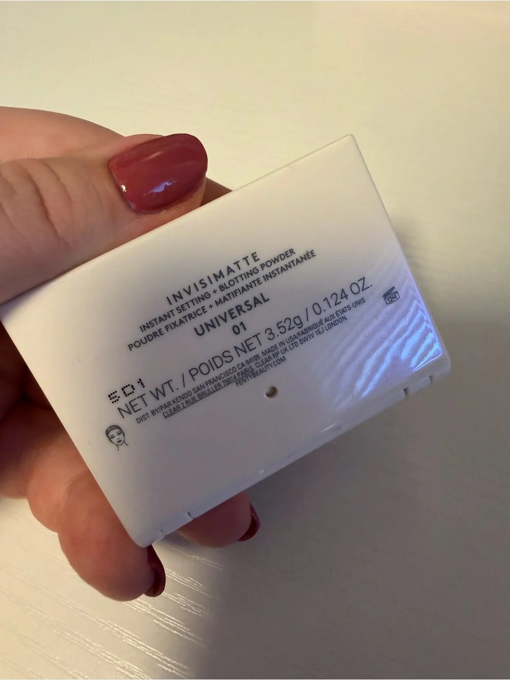 Fenty Beauty Invisimatte Blotting Powder